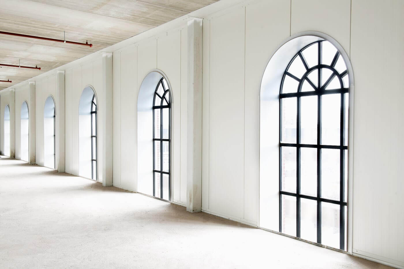 Naar buiten draaiende ramen