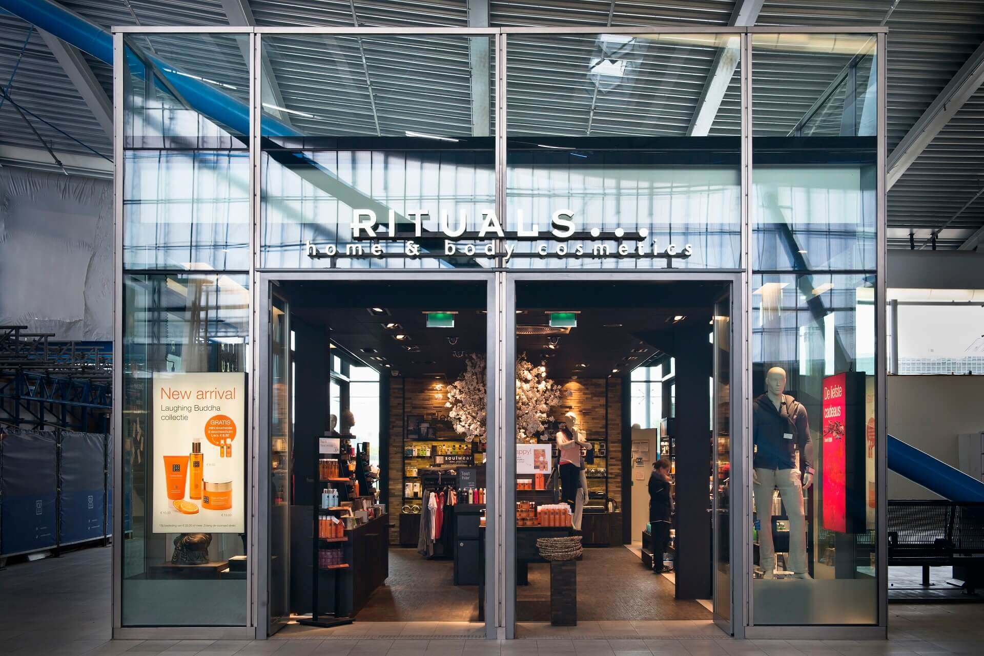 Station Utrecht-Winkel-Nieuwbouw-Volglazen producten-Metaglas