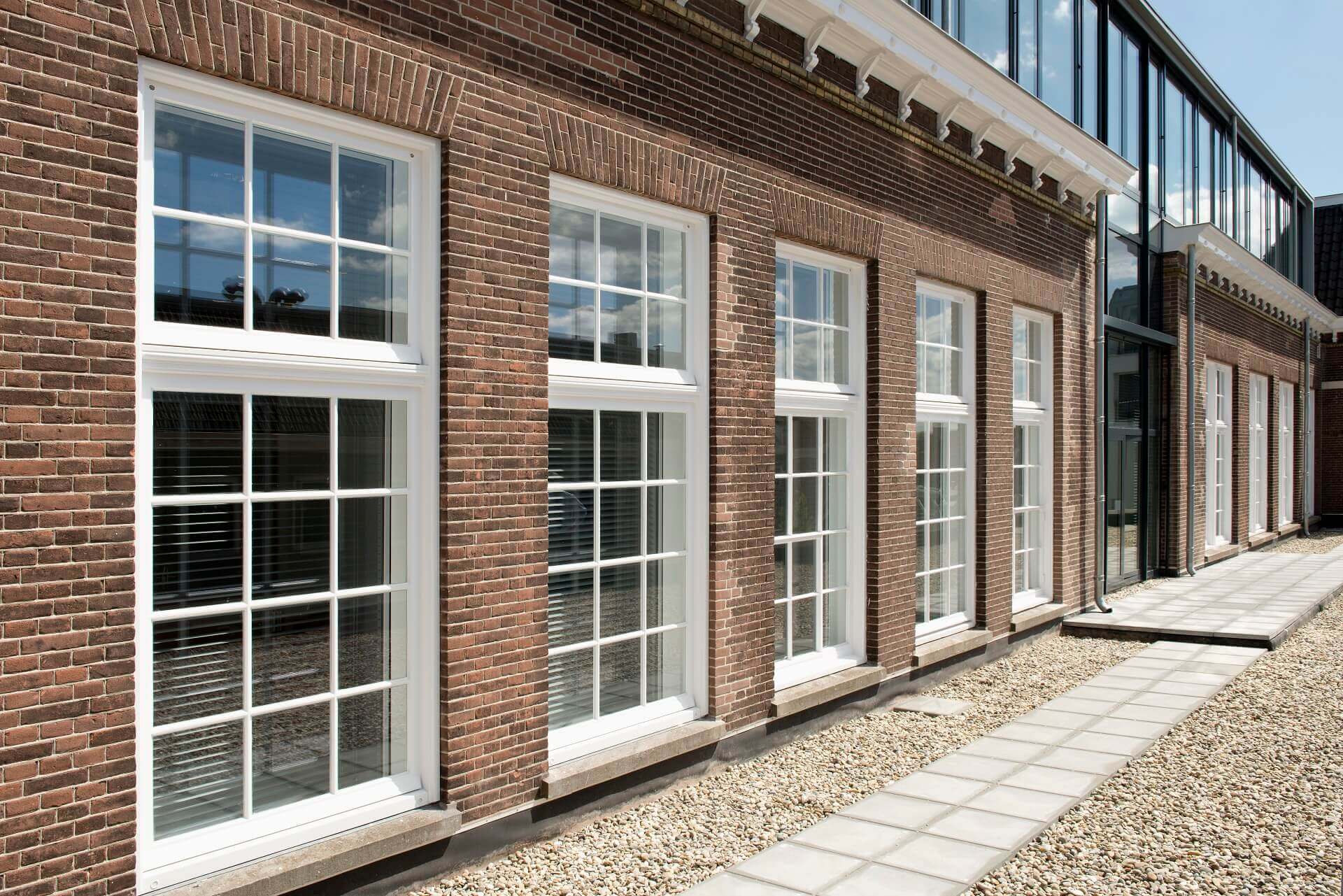 Flevogebouw Zwolle - Isolerende En Brandwerende Achterzetramen - Metaglas