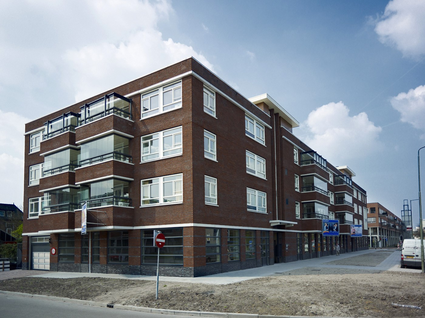 Kwadrant Leidschendam - M-view balkonbeglazing - Metaglas