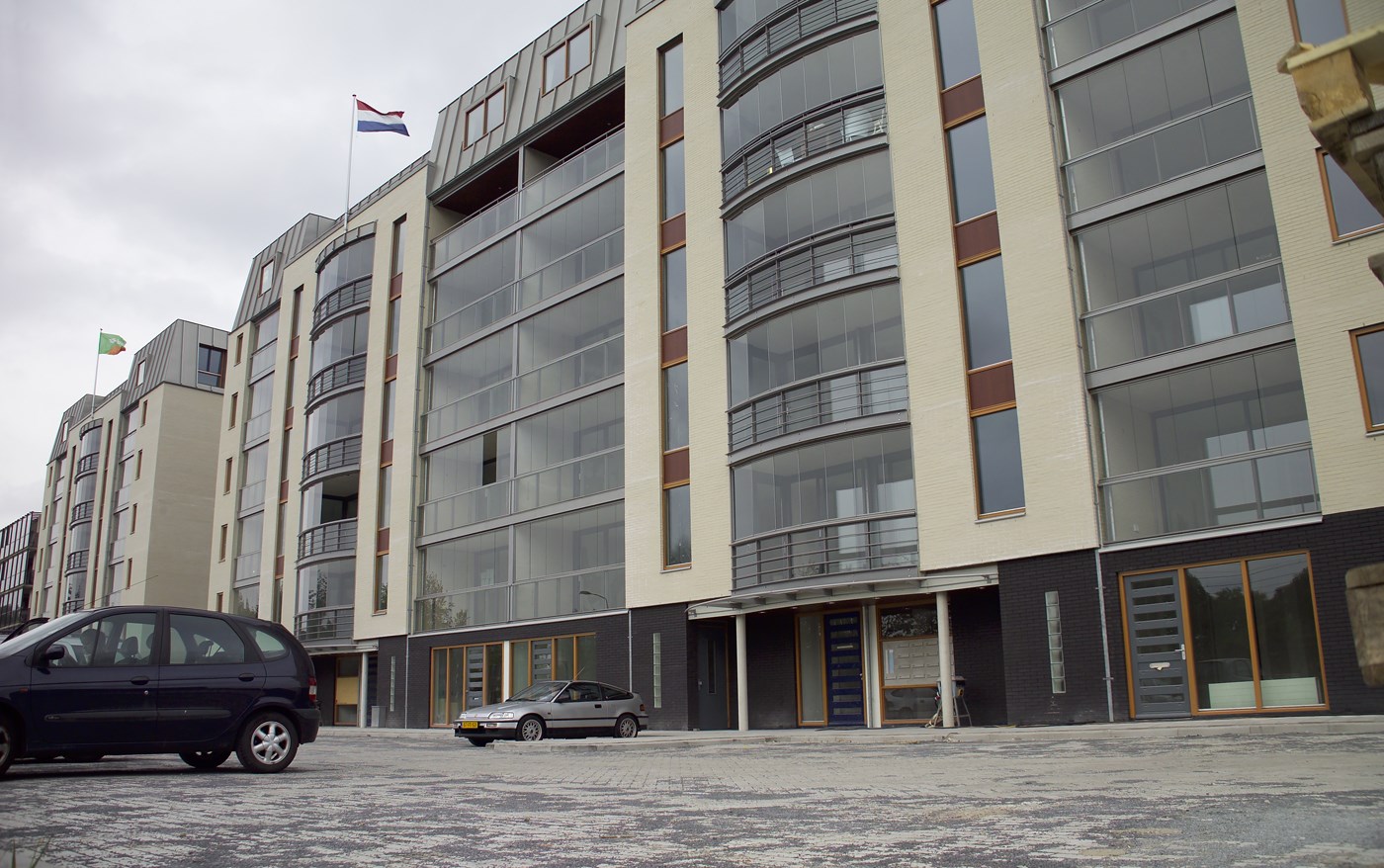 Spoorzicht Delft - M-View Balkonbeglazing - Metaglas