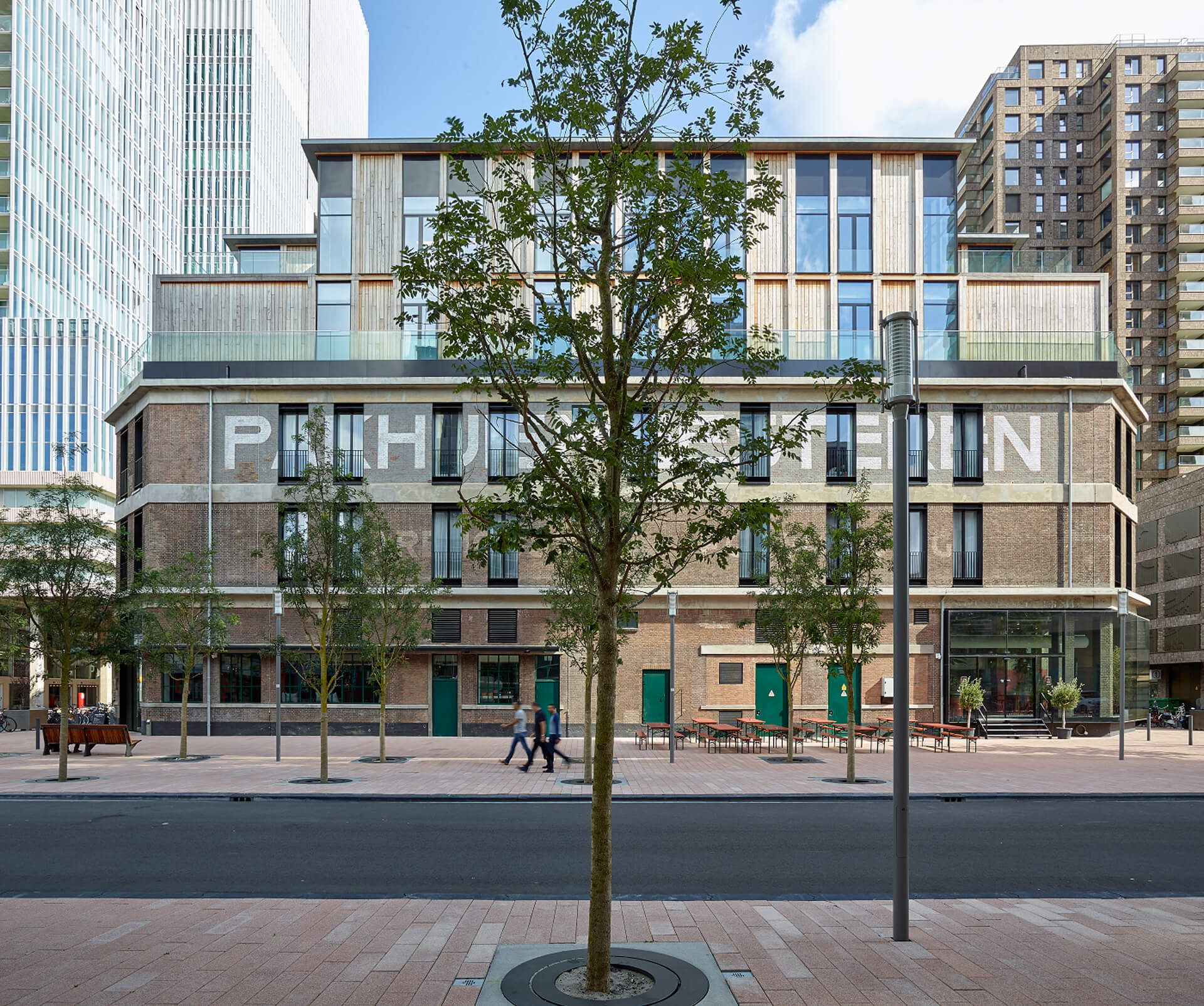 Pakhuismeesteren, Rotterdam