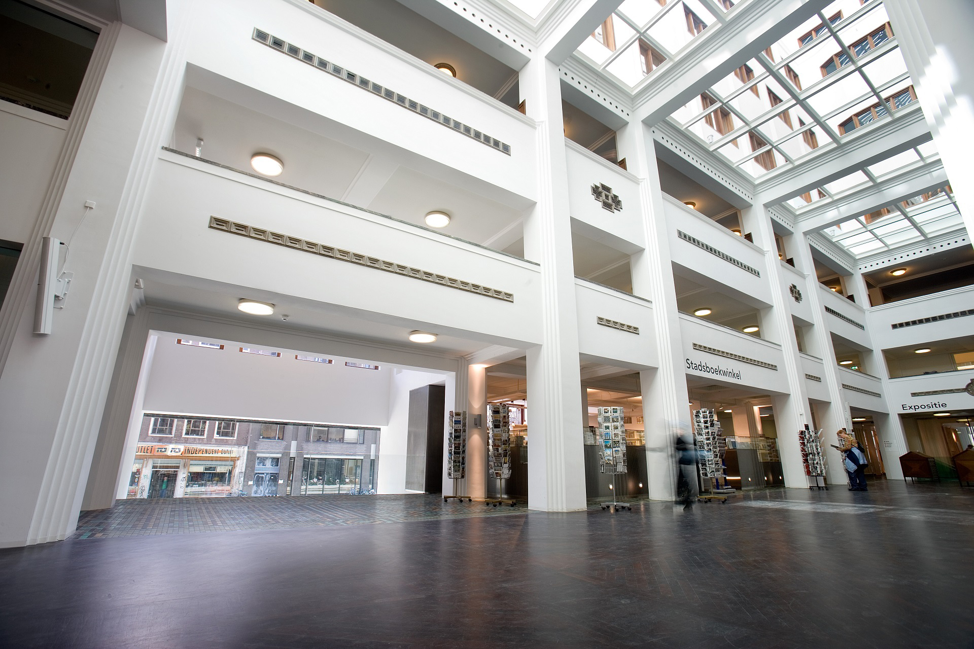 De Bazel Amsterdam Achterzetramen Metaglas