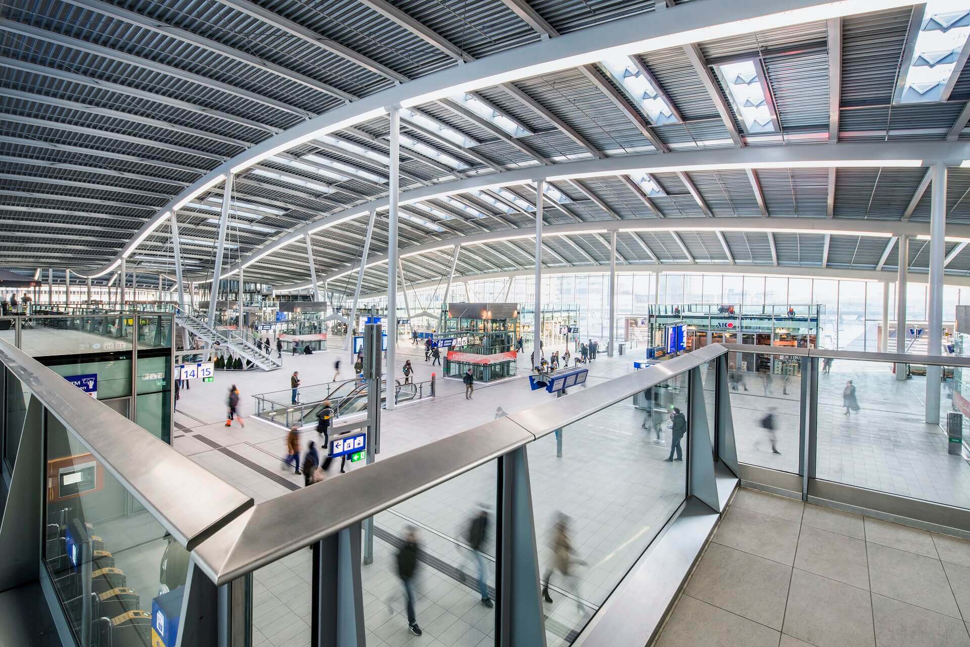 Stationshal Utrecht centraal-openbaar vervoer-Renovatie-Metaglas